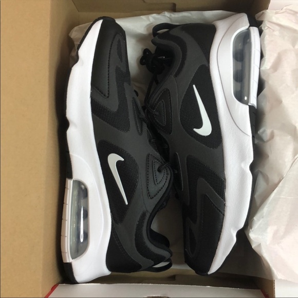 NIKE AIR MAX 200 - Picture 4 of 4